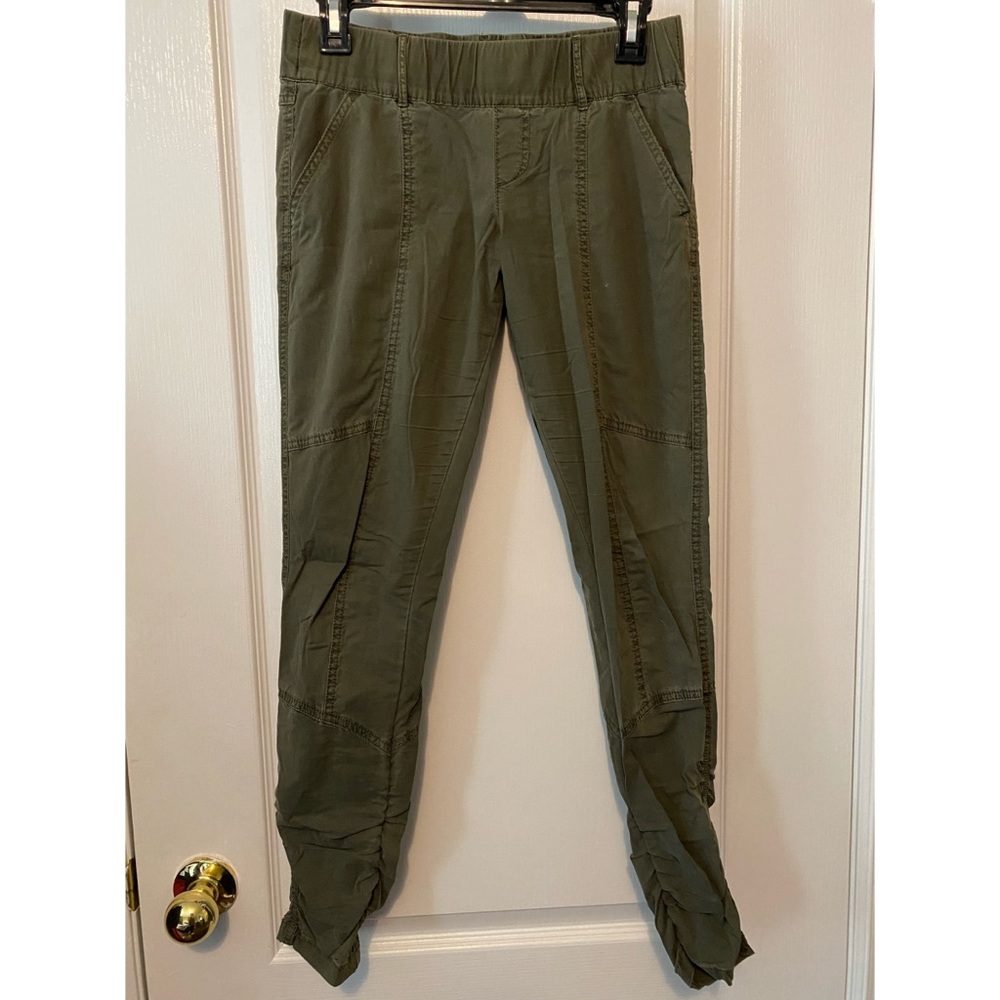 Forever 21 army green pants